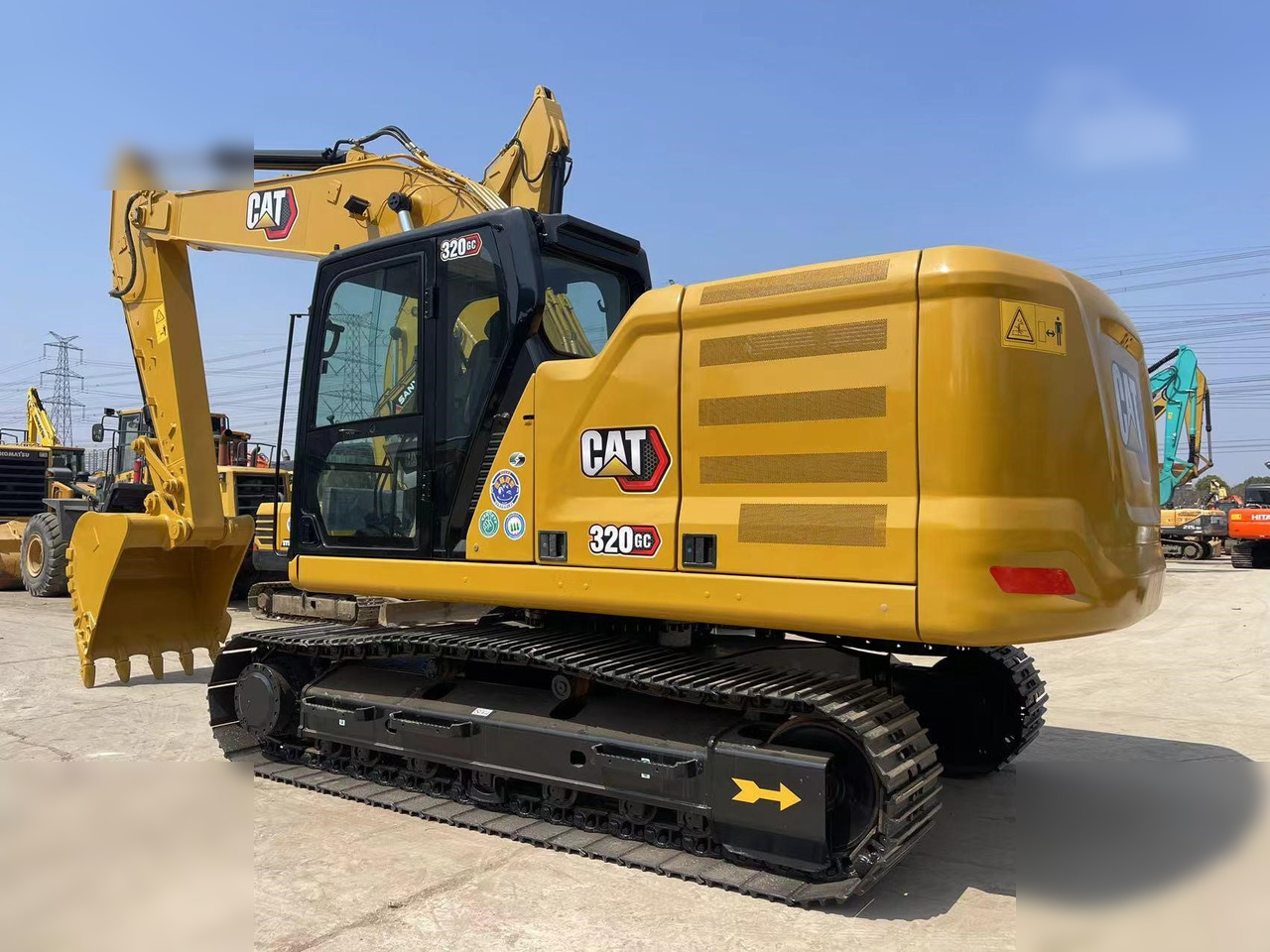CATERPILLAR 320GC - Kāpurķēžu ekskavators: foto 4 CATERPILLAR 320GC - Kāpurķēžu ekskavators: foto 4