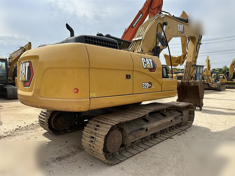 CATERPILLAR 320GX - Kāpurķēžu ekskavators: foto 3 CATERPILLAR 320GX - Kāpurķēžu ekskavators: foto 3