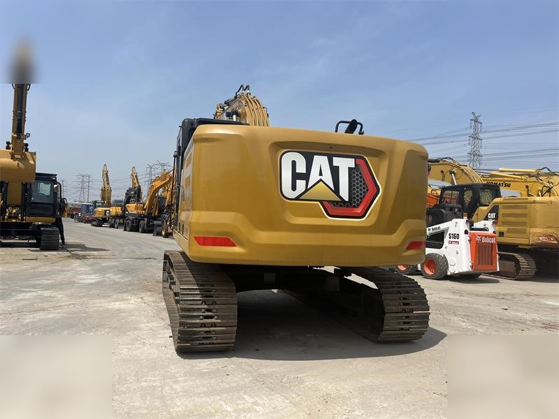 CATERPILLAR 323 - Kāpurķēžu ekskavators: foto 3 CATERPILLAR 323 - Kāpurķēžu ekskavators: foto 3