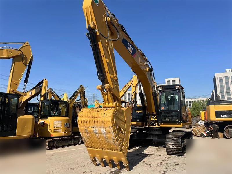 CATERPILLAR 324DL - Kāpurķēžu ekskavators: foto 3 CATERPILLAR 324DL - Kāpurķēžu ekskavators: foto 3
