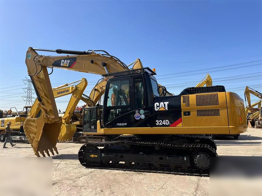 CATERPILLAR 324DL - Kāpurķēžu ekskavators: foto 1 CATERPILLAR 324DL - Kāpurķēžu ekskavators: foto 1