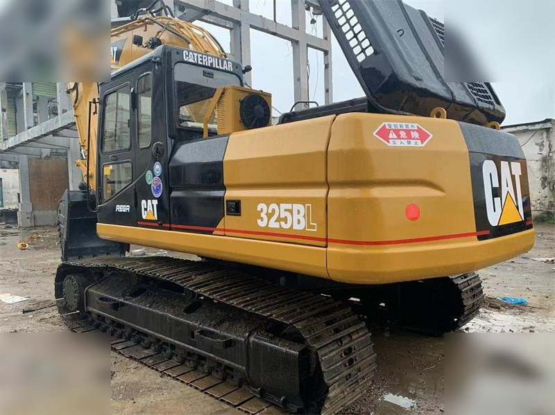 CATERPILLAR 325BL - Kāpurķēžu ekskavators: foto 3 CATERPILLAR 325BL - Kāpurķēžu ekskavators: foto 3