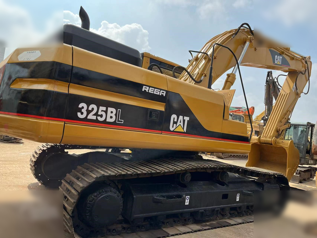 CATERPILLAR 325BL - Kāpurķēžu ekskavators: foto 3 CATERPILLAR 325BL - Kāpurķēžu ekskavators: foto 3