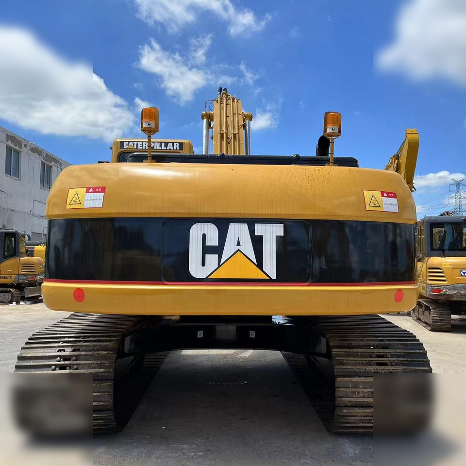 CATERPILLAR 325CL - Kāpurķēžu ekskavators: foto 3 CATERPILLAR 325CL - Kāpurķēžu ekskavators: foto 3