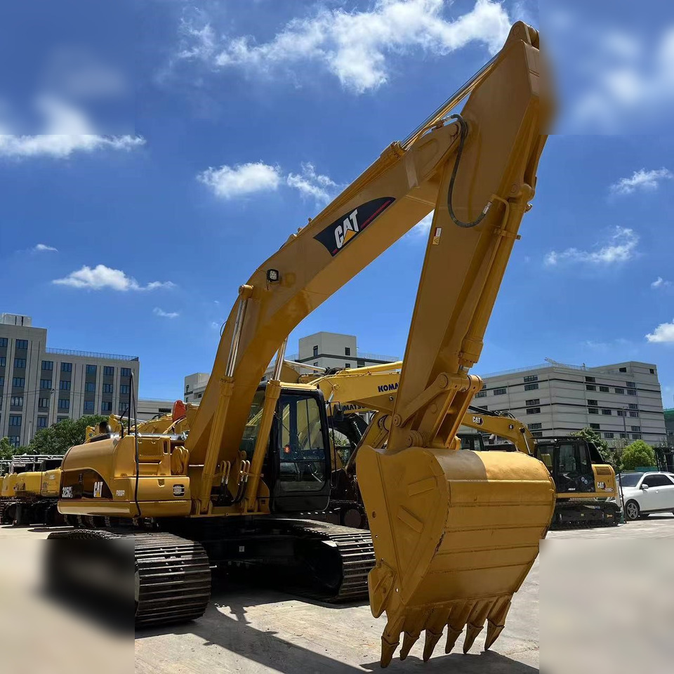 CATERPILLAR 325CL - Kāpurķēžu ekskavators: foto 5 CATERPILLAR 325CL - Kāpurķēžu ekskavators: foto 5