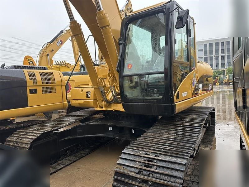 CATERPILLAR 325CL - Kāpurķēžu ekskavators: foto 5 CATERPILLAR 325CL - Kāpurķēžu ekskavators: foto 5