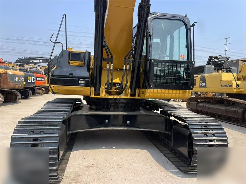 CATERPILLAR 330D - Kāpurķēžu ekskavators: foto 5 CATERPILLAR 330D - Kāpurķēžu ekskavators: foto 5