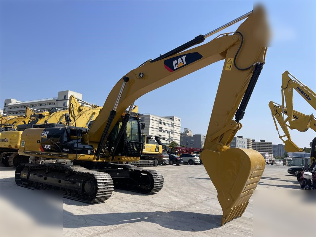 CATERPILLAR 330DL - Kāpurķēžu ekskavators: foto 3 CATERPILLAR 330DL - Kāpurķēžu ekskavators: foto 3