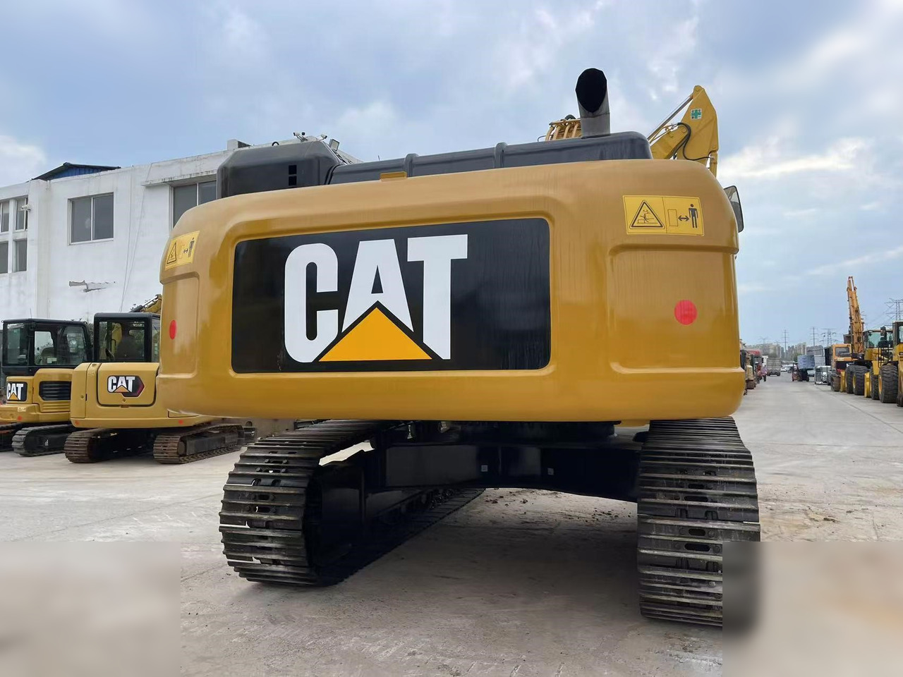 CATERPILLAR 336D - Kāpurķēžu ekskavators: foto 3 CATERPILLAR 336D - Kāpurķēžu ekskavators: foto 3