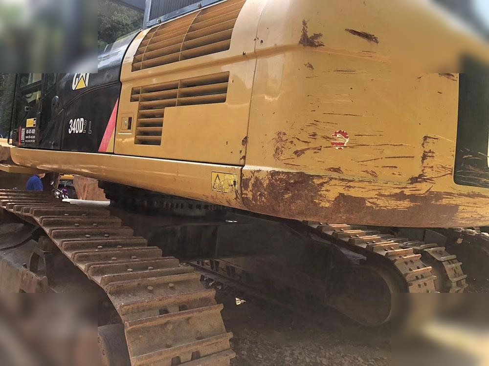 CATERPILLAR 340D2L - Kāpurķēžu ekskavators: foto 5 CATERPILLAR 340D2L - Kāpurķēžu ekskavators: foto 5