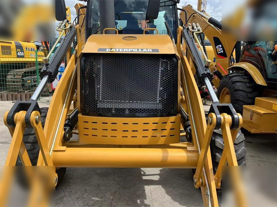 CATERPILLAR 430F - Ekskavators-iekrāvējs: foto 4 CATERPILLAR 430F - Ekskavators-iekrāvējs: foto 4