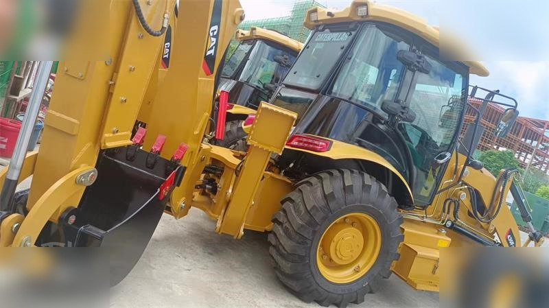 CATERPILLAR 430F - Ekskavators-iekrāvējs: foto 3 CATERPILLAR 430F - Ekskavators-iekrāvējs: foto 3
