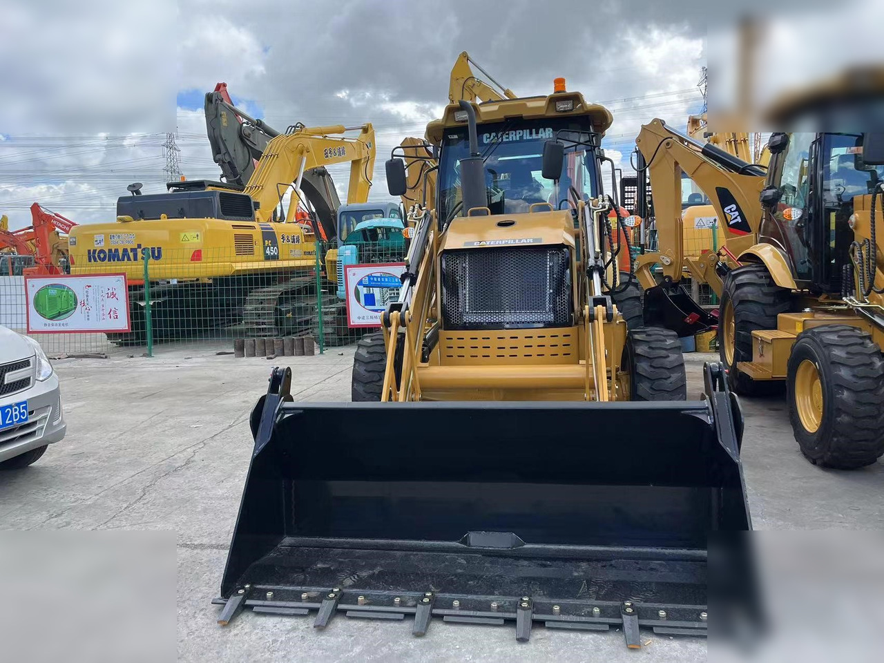 CATERPILLAR 430F2 - Ekskavators-iekrāvējs: foto 4 CATERPILLAR 430F2 - Ekskavators-iekrāvējs: foto 4