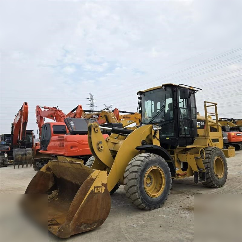 CATERPILLAR 924K - Riteņu iekrāvējs: foto 3 CATERPILLAR 924K - Riteņu iekrāvējs: foto 3