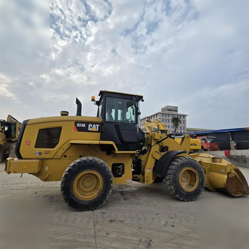 CATERPILLAR 924K - Riteņu iekrāvējs: foto 1 CATERPILLAR 924K - Riteņu iekrāvējs: foto 1