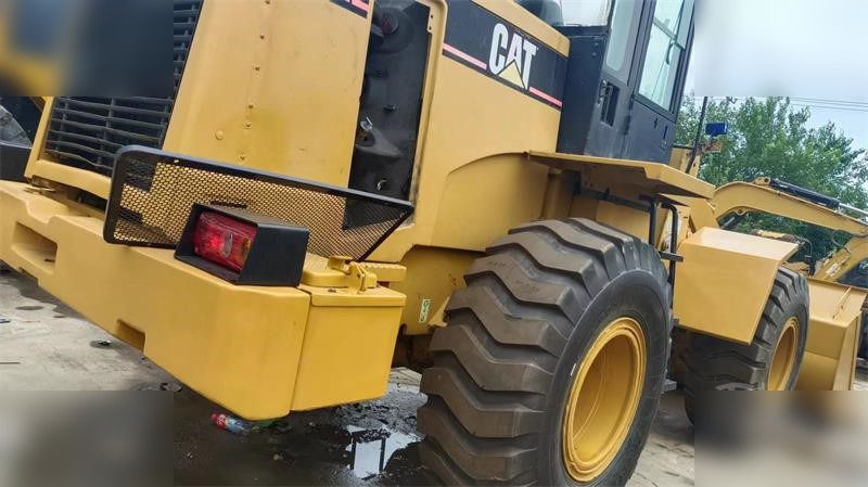 CATERPILLAR 938G - Riteņu iekrāvējs: foto 2 CATERPILLAR 938G - Riteņu iekrāvējs: foto 2