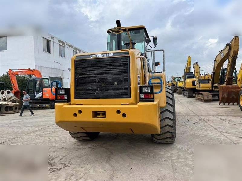 CATERPILLAR 966H - Riteņu iekrāvējs: foto 4 CATERPILLAR 966H - Riteņu iekrāvējs: foto 4