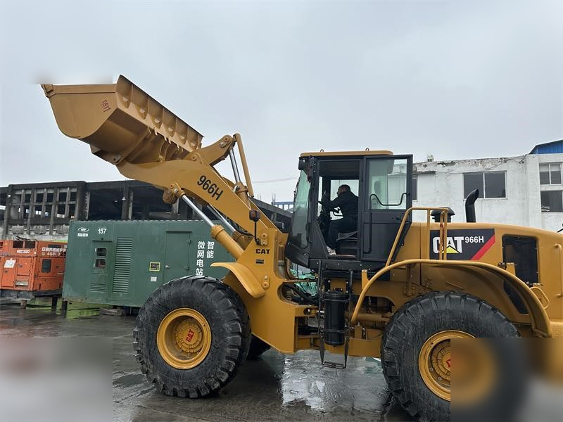CATERPILLAR 966H - Riteņu iekrāvējs: foto 3 CATERPILLAR 966H - Riteņu iekrāvējs: foto 3