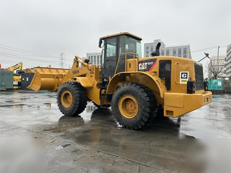 CATERPILLAR 966H - Riteņu iekrāvējs: foto 2 CATERPILLAR 966H - Riteņu iekrāvējs: foto 2