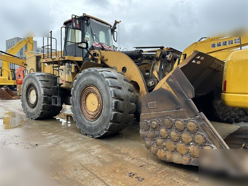 CATERPILLAR 986H - Riteņu iekrāvējs: foto 3 CATERPILLAR 986H - Riteņu iekrāvējs: foto 3