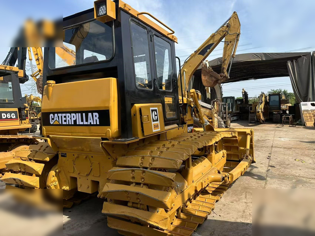 CATERPILLAR D6D - Buldozers: foto 4 CATERPILLAR D6D - Buldozers: foto 4