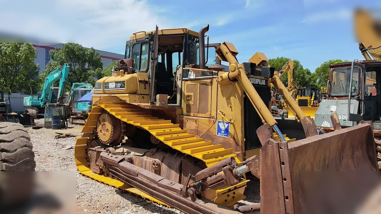 CATERPILLAR D6R LGP - Buldozers: foto 3 CATERPILLAR D6R LGP - Buldozers: foto 3