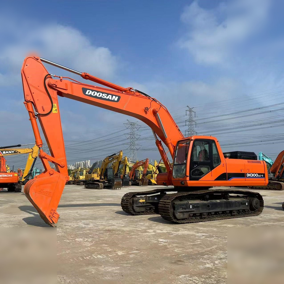 DOOSAN DH300 LC-7 - Kāpurķēžu ekskavators: foto 2 DOOSAN DH300 LC-7 - Kāpurķēžu ekskavators: foto 2