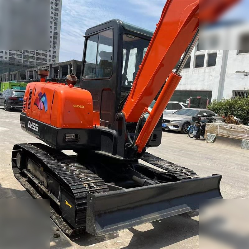 DOOSAN DH55-V - Mini-ekskavators: foto 3 DOOSAN DH55-V - Mini-ekskavators: foto 3