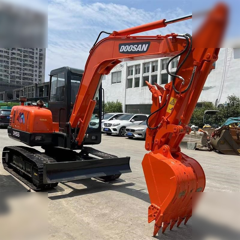 DOOSAN DH55-V - Mini-ekskavators: foto 3 DOOSAN DH55-V - Mini-ekskavators: foto 3