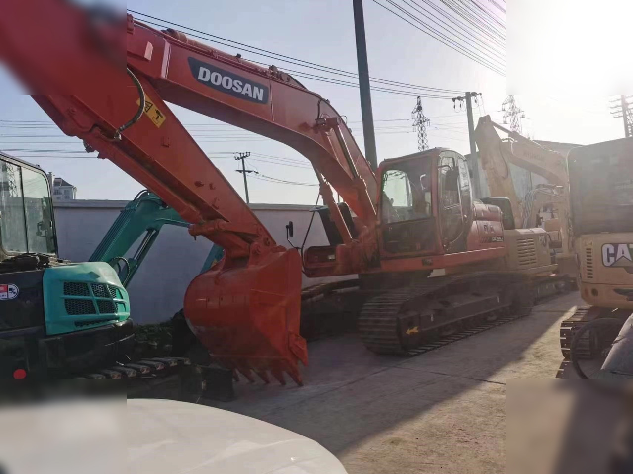 DOOSAN DX225 LC-5 - Kāpurķēžu ekskavators: foto 3 DOOSAN DX225 LC-5 - Kāpurķēžu ekskavators: foto 3