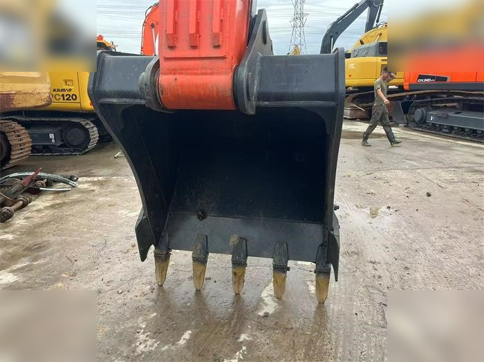 DOOSAN DX225 LCA - Kāpurķēžu ekskavators: foto 4 DOOSAN DX225 LCA - Kāpurķēžu ekskavators: foto 4