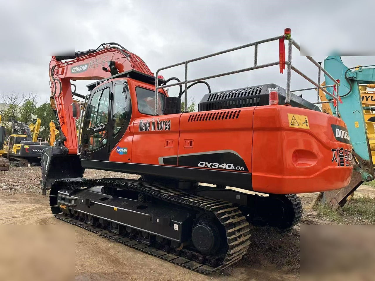 DOOSAN DX340 LC - Kāpurķēžu ekskavators: foto 5 DOOSAN DX340 LC - Kāpurķēžu ekskavators: foto 5
