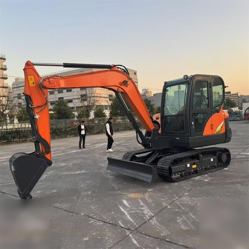 DOOSAN DX60E-10N - Kāpurķēžu ekskavators: foto 2 DOOSAN DX60E-10N - Kāpurķēžu ekskavators: foto 2