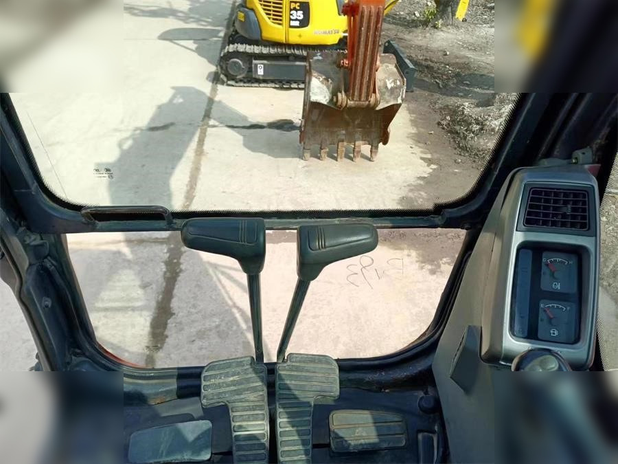 DOOSAN DX75-9C - Kāpurķēžu ekskavators: foto 5 DOOSAN DX75-9C - Kāpurķēžu ekskavators: foto 5