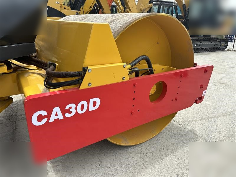 Vibrorullis DYNAPAC CA30D: foto 6