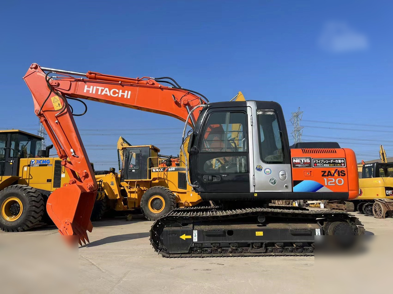 HITACHI ZX120 - Kāpurķēžu ekskavators: foto 1 HITACHI ZX120 - Kāpurķēžu ekskavators: foto 1