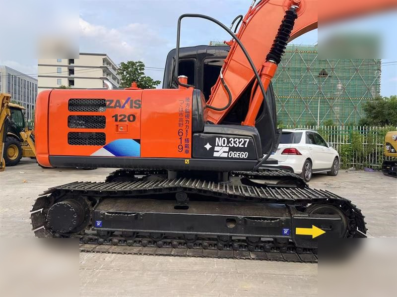 HITACHI ZX120 - Kāpurķēžu ekskavators: foto 5 HITACHI ZX120 - Kāpurķēžu ekskavators: foto 5