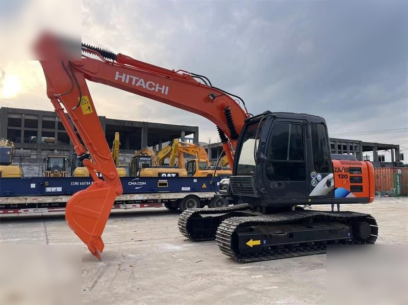 HITACHI ZX120 - Kāpurķēžu ekskavators: foto 2 HITACHI ZX120 - Kāpurķēžu ekskavators: foto 2