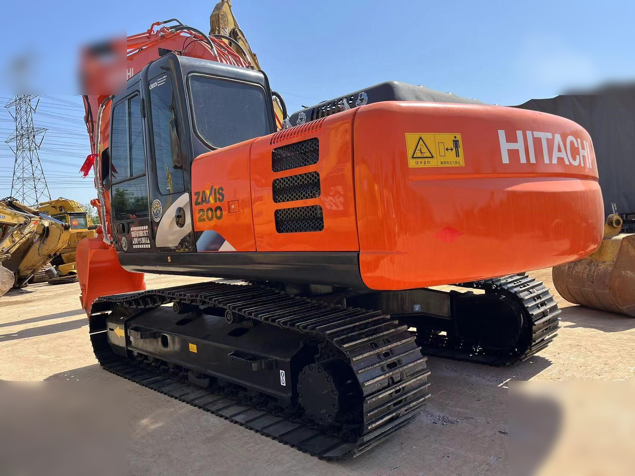 HITACHI ZX200-3G - Kāpurķēžu ekskavators: foto 3 HITACHI ZX200-3G - Kāpurķēžu ekskavators: foto 3
