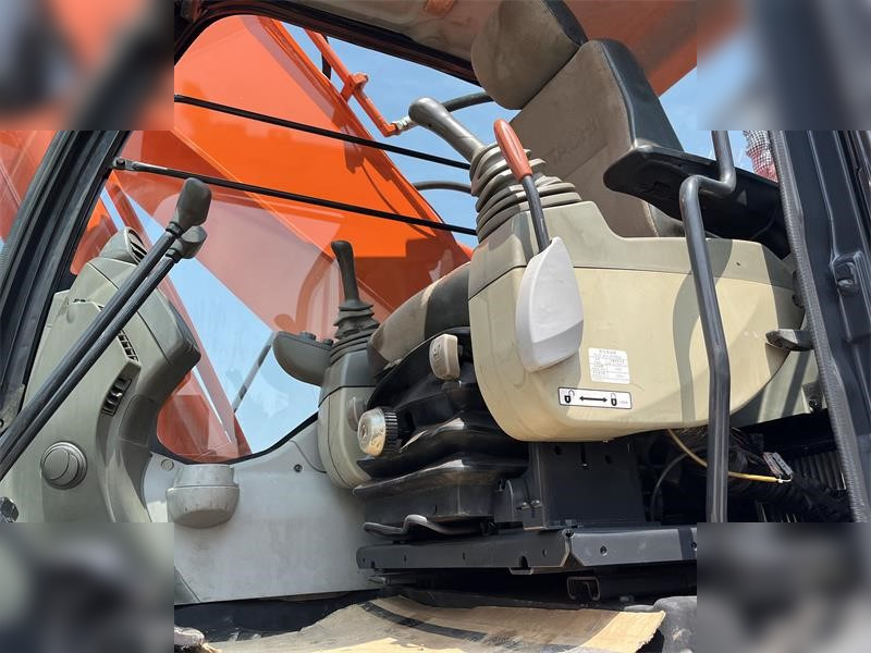 Kāpurķēžu ekskavators HITACHI ZX350H-5G: foto 10