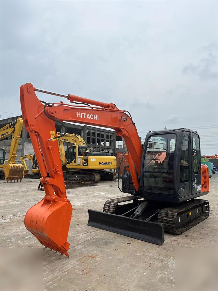 HITACHI ZX60 - Kāpurķēžu ekskavators: foto 5 HITACHI ZX60 - Kāpurķēžu ekskavators: foto 5