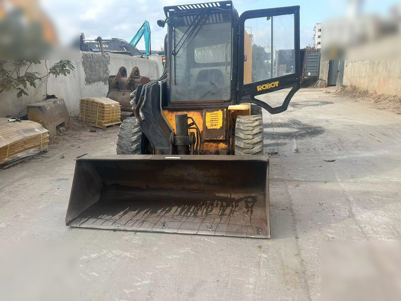 JCB 185 - Kompaktiekrāvējs: foto 5 JCB 185 - Kompaktiekrāvējs: foto 5