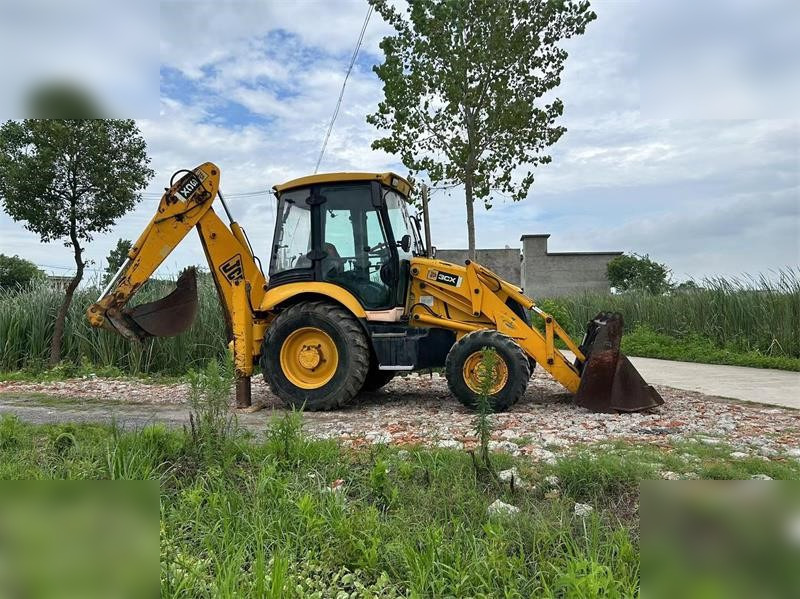 JCB 3CX - Ekskavators-iekrāvējs: foto 5 JCB 3CX - Ekskavators-iekrāvējs: foto 5