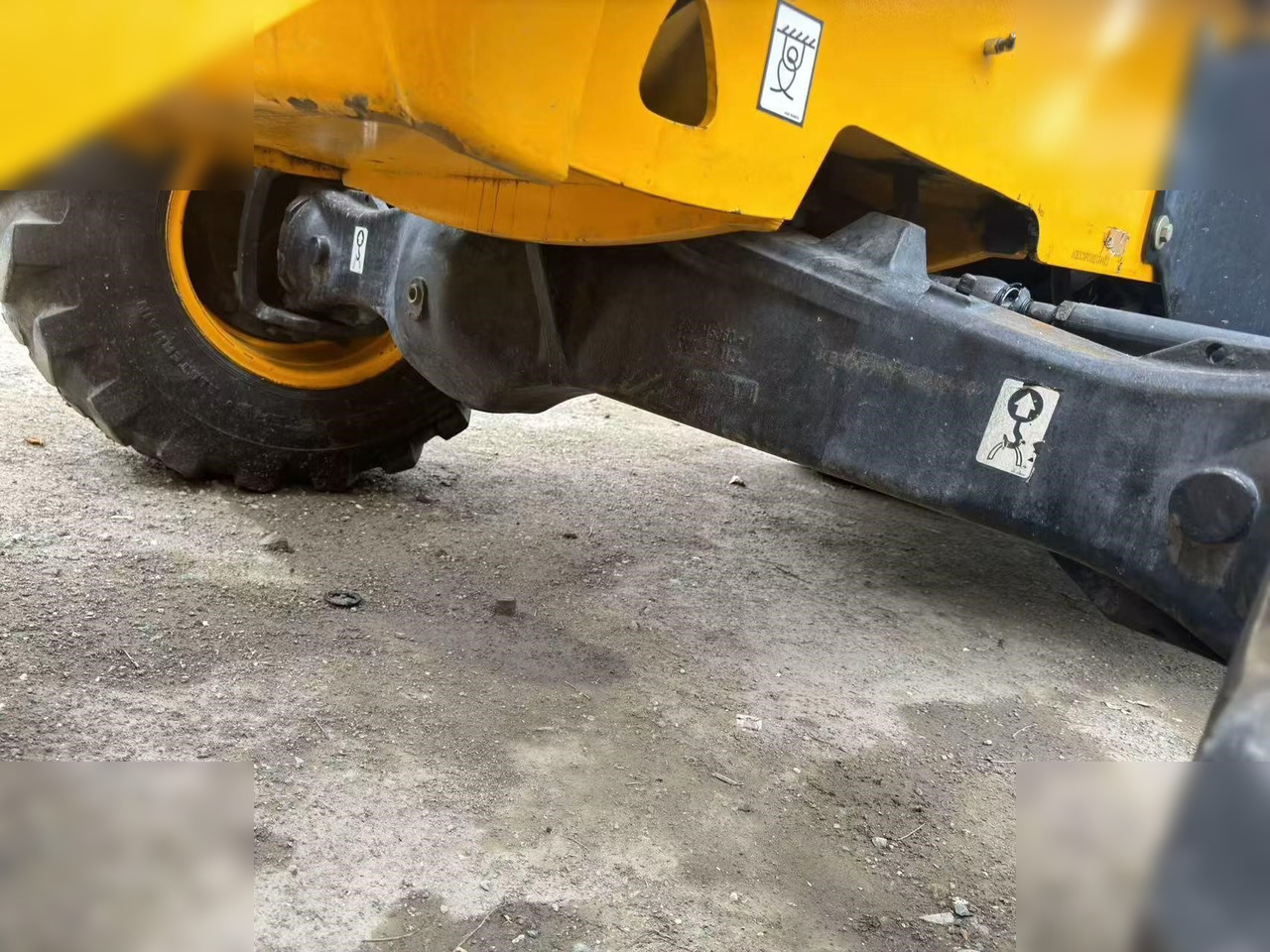 JCB 3CX - Ekskavators-iekrāvējs: foto 5 JCB 3CX - Ekskavators-iekrāvējs: foto 5