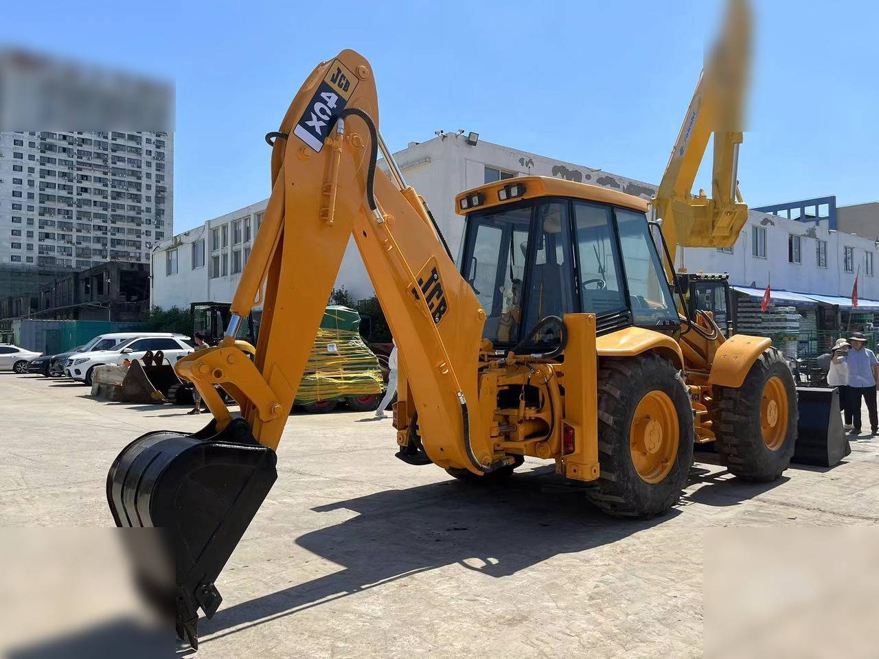 JCB 4CX - Ekskavators-iekrāvējs: foto 2 JCB 4CX - Ekskavators-iekrāvējs: foto 2