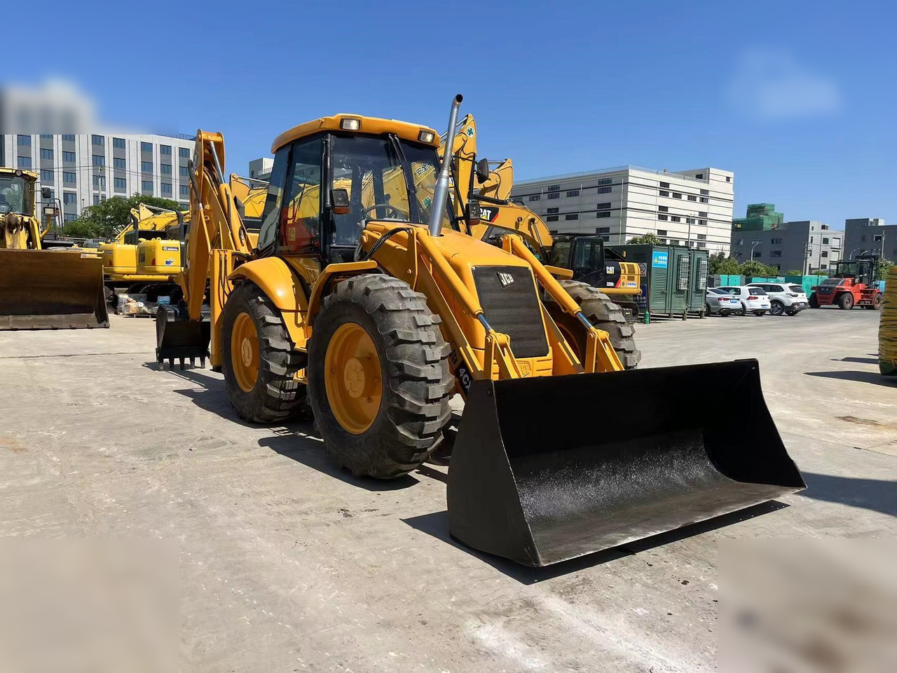 JCB 4CX - Ekskavators-iekrāvējs: foto 4 JCB 4CX - Ekskavators-iekrāvējs: foto 4