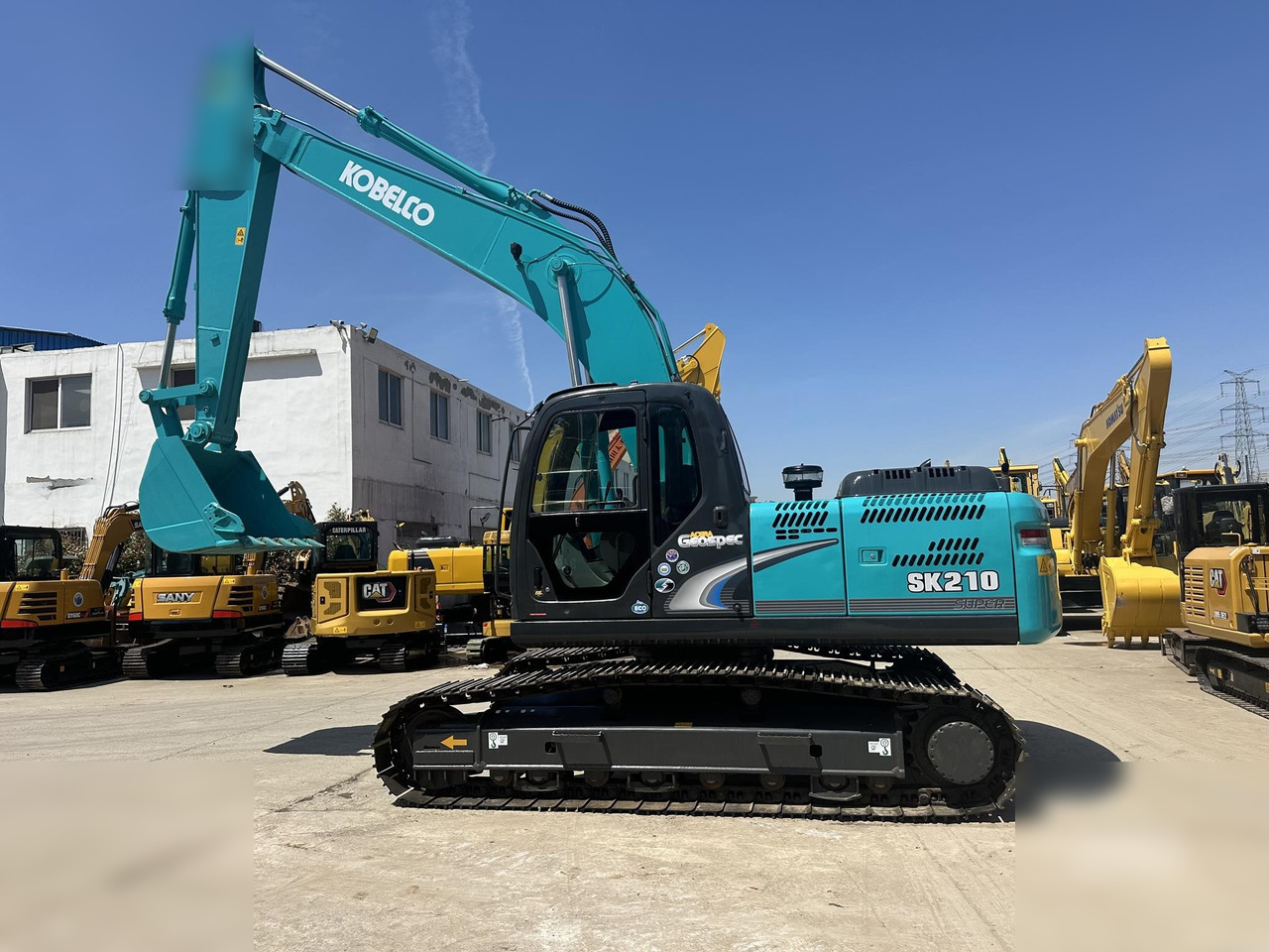 KOBELCO SK210 LC-8 - Kāpurķēžu ekskavators: foto 1 KOBELCO SK210 LC-8 - Kāpurķēžu ekskavators: foto 1