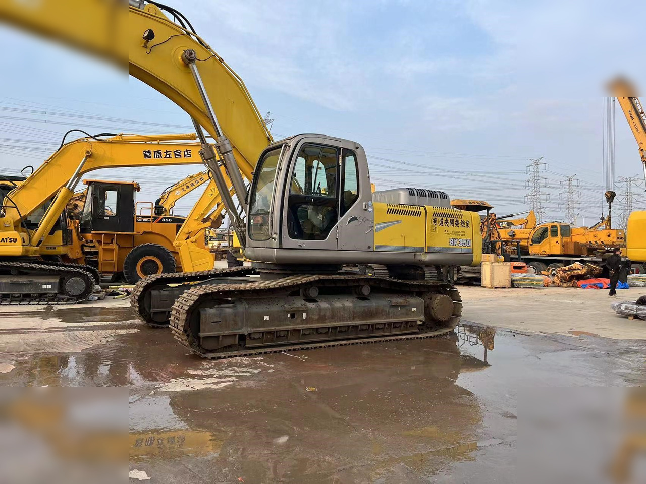 KOBELCO SK350 - Kāpurķēžu ekskavators: foto 3 KOBELCO SK350 - Kāpurķēžu ekskavators: foto 3
