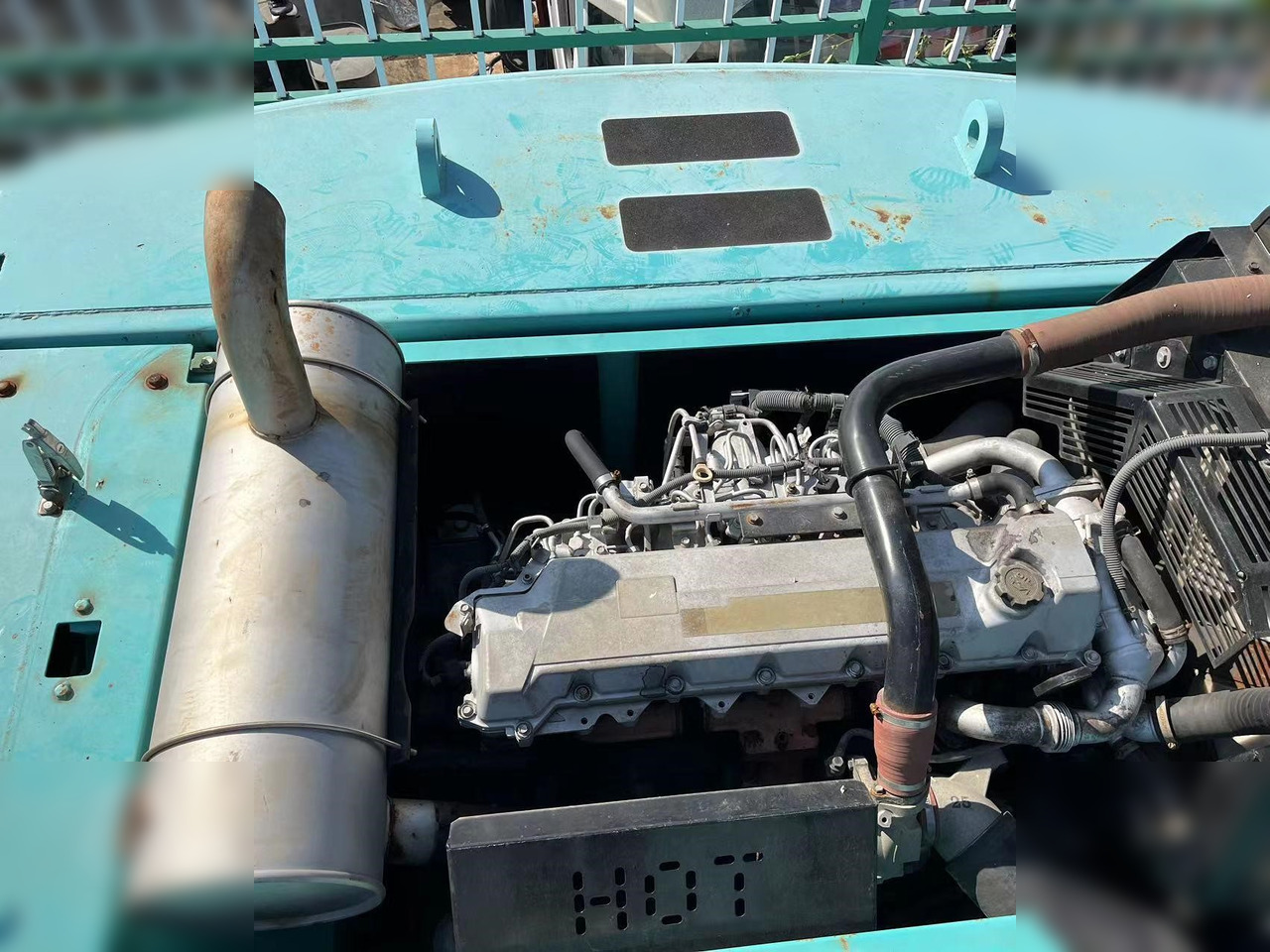 KOBELCO SK350D - Kāpurķēžu ekskavators: foto 5 KOBELCO SK350D - Kāpurķēžu ekskavators: foto 5