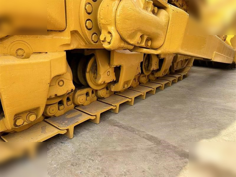 Buldozers KOMATSU D155A-5: foto 8